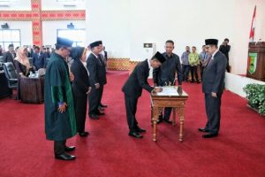 Sah, PAW Anggota DPRD Pesawaran Resmi Dilantik