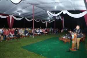 Malam Silaturahmi, Nanang Ermanto Dengarkan Keluhan Warga Jati Agung
