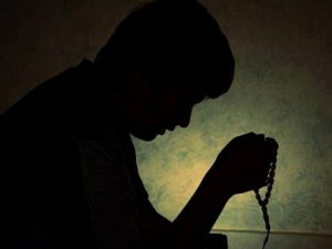 Bermunajat di Waktu Pagi