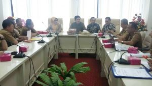 Komisi II DPRD Lampung Dengar Pendapat Masyarakat Pekon Taman Sari Soal Impian Jalan Permanen