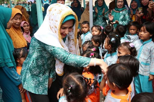 Nanda Indira Dendi Motivasi Tim Penggerak PKK Kembangkan Potensi Desa