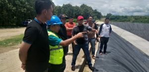 Plt Bupati Lampung Selatan Nanang Ermanto Tinjau Pembangunan TPA Sampah di Kecamatan Natar