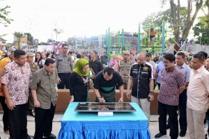 Gubernur Lampung Resmikan Taman Bermain Anak