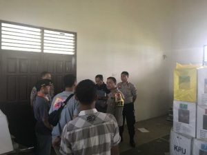 Kapolres Pesawaran Turun Langsung Monitor Penyimpanan Kotak Suara