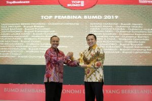 Gubernur Lampung Raih Penghargaan TOP Pembina BUMD 2019