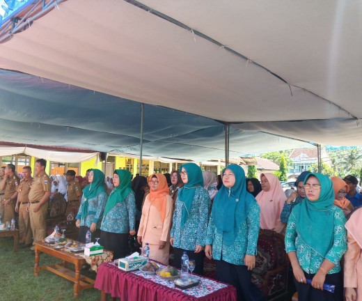 Septi Istiqlal Hadiri Pemberian Makanan Tambahan