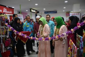Pemkot Metro Resmikan Gerai Pusat Pemasaran Produk UMK