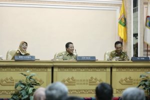 Gubernur Arinal dan Wagub Chusnunia Briefing Eselon II dan III