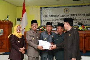 Agus Istiqlal Hadiri Paripurna Pertanggungjawaban APBD 2018