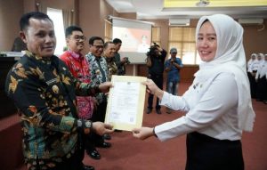 28 Bidan PTT Diatas Usia 35 Terima SK CPNS, Nanang: Jadikan Sebagai Motivasi Dalam Pengabdian