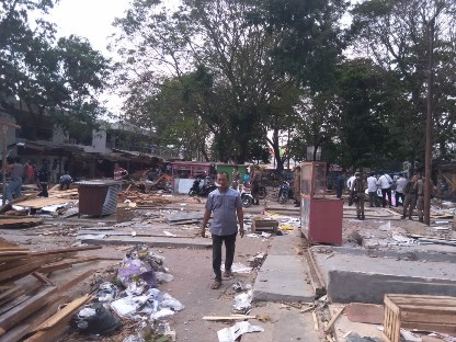 Relokasi, PKL di Pasar Cendrawasih Terlantar?