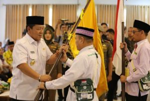 Lepas Kloter Pertama Haji, Gubernur Arinal: Manfaatkan untuk Menggali Ladang Pahala