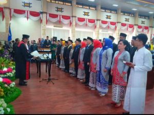 Anggota DPRD Kota Metro Periode 2019-2024 Ucapkan Sumpah dan Janji