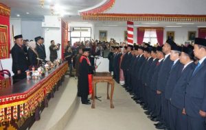 Resmi Dilantik, Wajah Baru Dominasi Anggota DPRD Lampung Selatan Periode 2019-2024