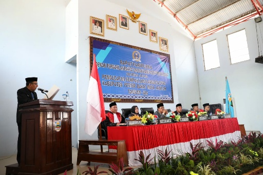 Bupati Agus Istiqlal Hadiri Pengucapan Sumpah Janji Anggota DPRD Periode 2019-2024