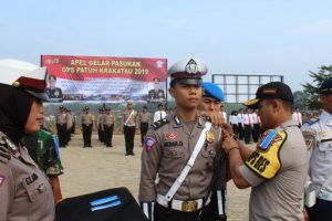Kapolres Pesawaran Sematkan Pita Tanda Operasi Patuh Krakatau 2019 Dimulai