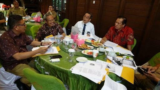 Amburadul, Baca Kasak-kusuk Busuk Proses Mengisi Jabatan Sekdaprov Lampung Definitif