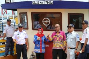 Kapal Pera Bantuan Kemenhub Tiba di Dermaga BOM Kalianda