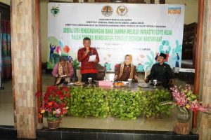 Sosialisasi Pengembangan Bank Sampah di Kabupaten Pesisir Barat