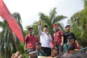 Temui Pendemo, Djohan Tampung Aspirasi dan Janji Menindaklanjuti