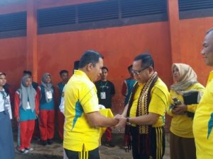 Turnamen Bola Voli dan Proyeksi yang Dipatri Kadisdikbud Sulpakar