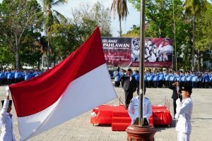 Nanang Ermanto Pimpin Upacara Peringatan Hari Pahlawan 2019