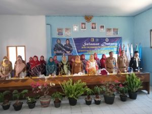Team Verifikasi Kesrak PKK KKBPK Kesehatan Pesawaran Sambangi Desa Way Layap