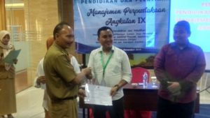 Wakili Ferynia, Heriyansyah Resmi Tutup Diklat Manajemen Perpustakaan