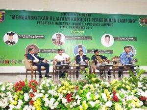 Seminar, Empat Narasumber Kupas Soal Komoditi Perkebunan di Lampung