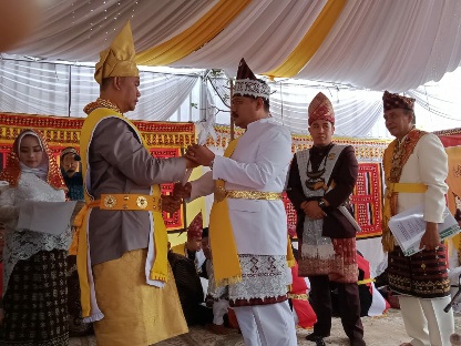 Pengukuhan Gelar Adat, Bupati Dendi Serukan Pelestarian Nilai Kebudayaan Lampung