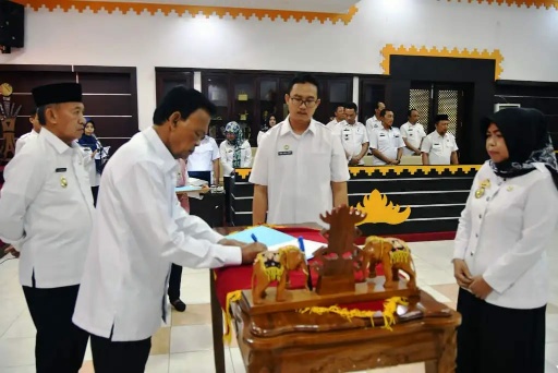 Kepala OPD dan Camat se-Kota Metro Teken Dokumen Perjanjian Kinerja 2020