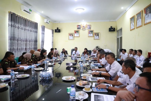 Agus Istiqlal Sambut Tim Penilai Pembentukan Kejari Pesisir Barat