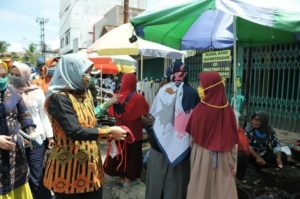 Chusnunia Tinjau Penanganan Covid-19 di Pringsewu