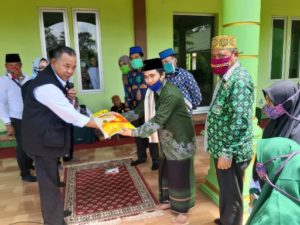 Pokdar Provinsi Lampung Bersama Tim Peduli Covid-19 Serahkan Bantuan Sembako