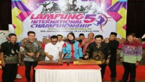 Nunik Resmikan Perhelatan Kejuaraan Internasional Pencak Silat Piala Kemepora 2020