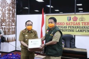 Posko Satgas Covid-19 Lampung Terima Bantuan dari Dinas Kelautan dan Perikanan