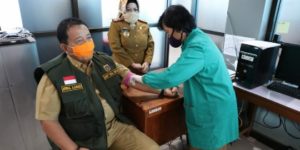 Gubernur Lampung Lihat Langsung Alat PCR Pendeteksi Covid-19