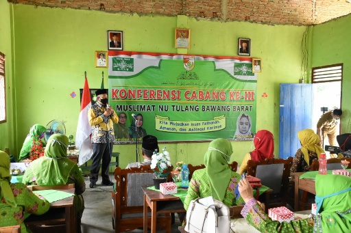 Konferensi Muslimat NU Tubaba, Bupati Umar Ahmad Serukan Membangun SDM Berkualitas