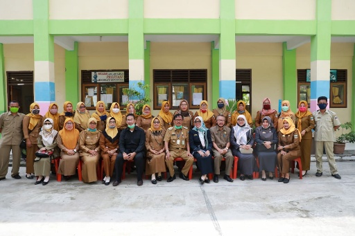 Tahun Ajaran Baru Masa Pandemi, Bupati Pesisir Barat Lihat Kesiapan 2 Sekolah Unggulan