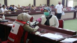 Wagub Chusnunia Ajak ASN Pemprov Lampung Berdonor Darah di Tengah Pandemi Covid-19