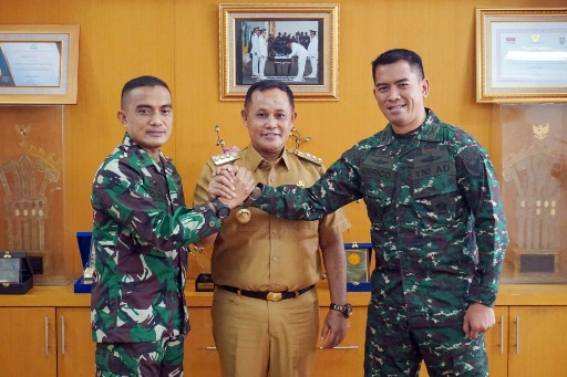 Tongkat Komando Dandim 0421/LS Resmi Berpindah ke Letkol Inf Enrico Setiyo Nugroho