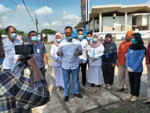Kesadaran Penggunaan Masker Masih Rendah, RS Asy-Syifa Medika Bagikan 1000 Masker