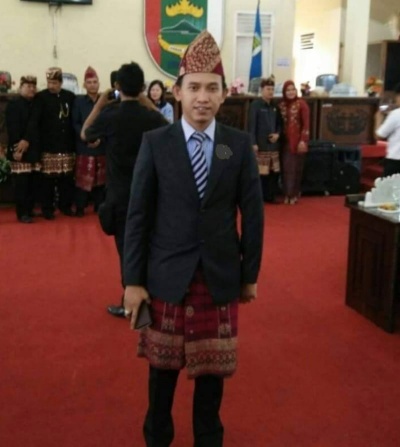 Hanya Dihadiri 4 Punyimbang, Pemberian Adok pada M.Nasir Dinilai Tidak Sah!