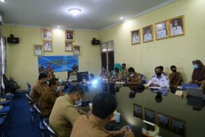 Wakili Pjs Bupati, Sekda Pesisir Barat Buka High Level Meeting TPID