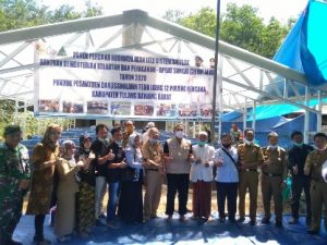 Bupati Umar Ahmad Hadiri Panen Ikan Lele di Pondok Darussholihin Tebu Ireng 12