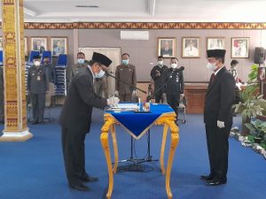 Bupati Lampura Lantik Tiga Pejabat Pimpinan Tinggi Pratama