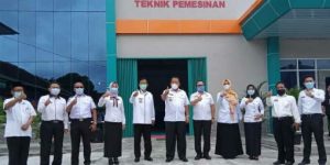Walikota Pairin Dampingi Gubernur Arinal Kunjungi Gedung CoE di SMK Negeri 3 Metro