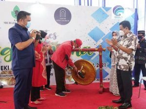 Anggota DPRD Lampung Midi Iswanto Hadiri Kontes Aglaonema se-Sumbagsel