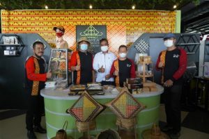 Bupati Umar Ahmad Resmikan Etalase Kerajinan Khas Tubaba di Rest Area Km 215 JTTS