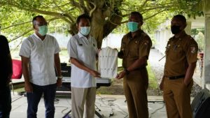 Umar Ahmad Terima SK Penetapan Kuota Jenis Bahan Baku
